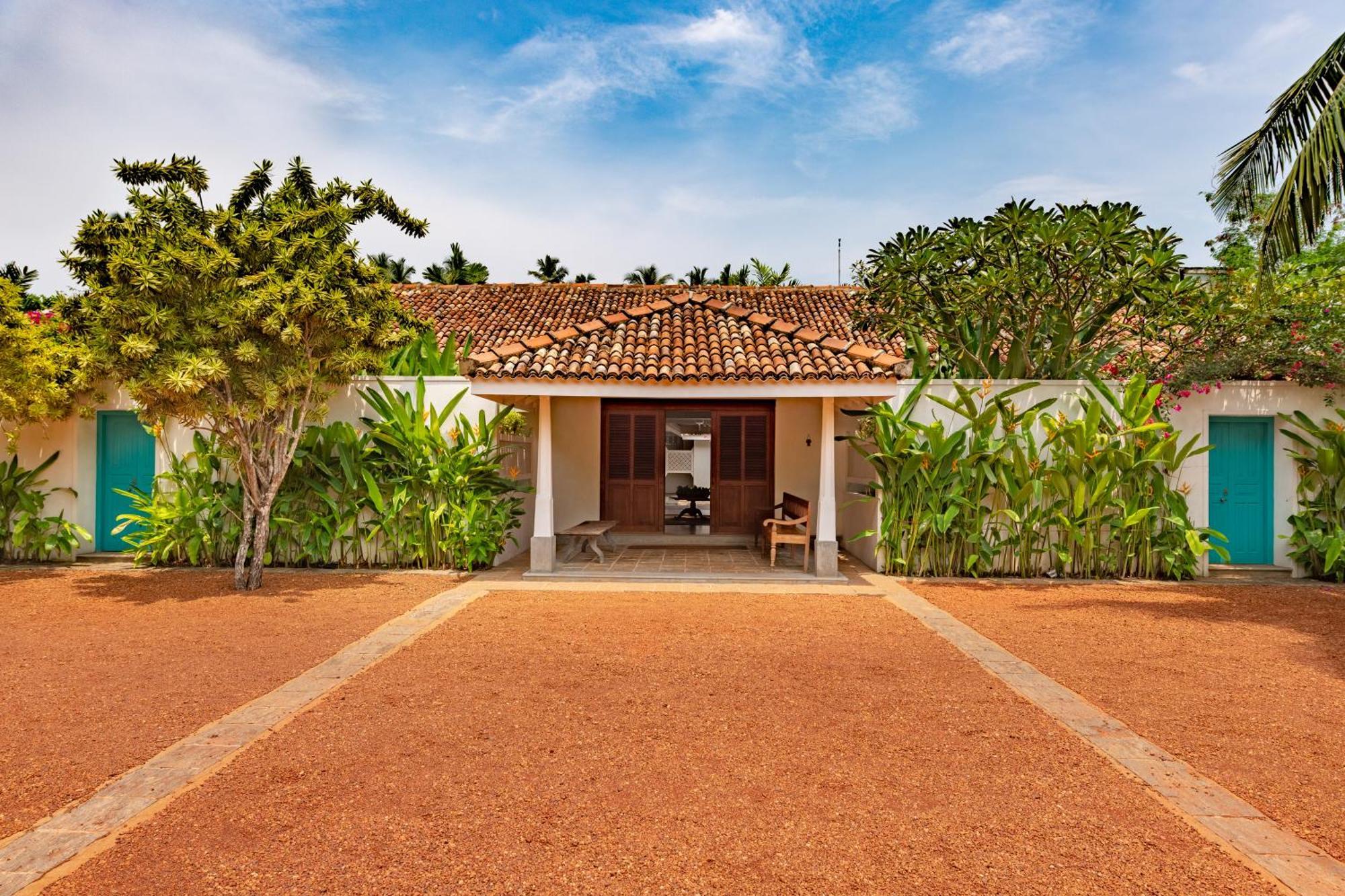Nyne Hotels Rock Villa, Bentota Exterior photo