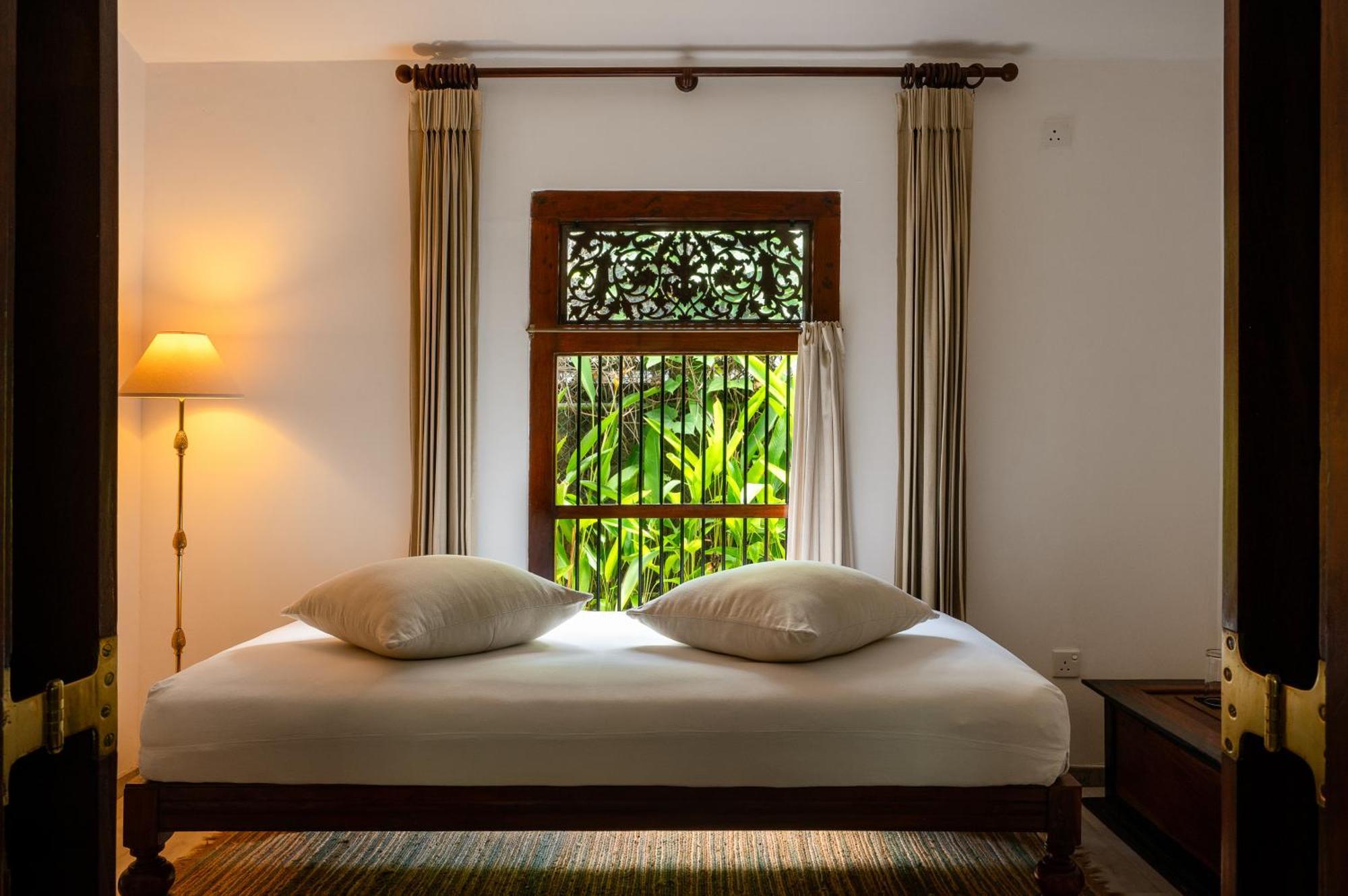 Nyne Hotels Rock Villa, Bentota Exterior photo